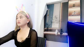 Skyloquitexx trans porn cam video