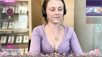 strawbrysugar lovense cam girl chat