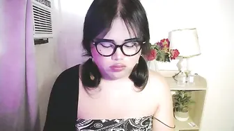 Lovelypinaychubsx sex cam 06-30-2026