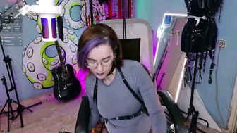 Cumpotikeve cam show sex video