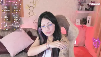 mia_smoke_ new webcam