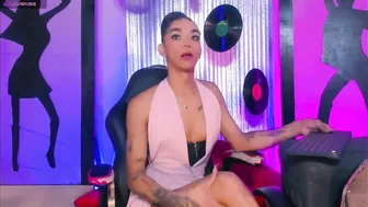 _nickyminach cam show (07/02/2026)