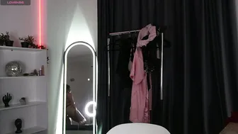 Evaasweettt curvy chat cam porn