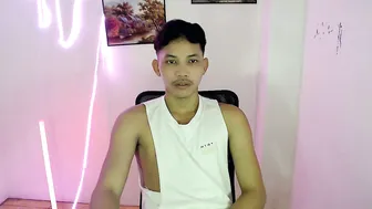 urbigcock_alvin nude porn cam video