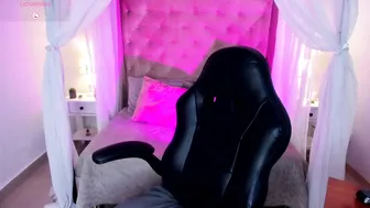 Annie_petters submissive nude cam