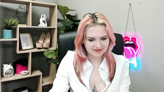 lilysweetxo nude cam 07-03-2026