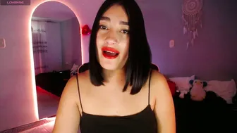 _santalove_ smalltits nude cam video