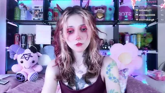 _devilbaby live webcam show 04 July 2026