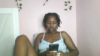 Messyluna squirt chat sex cam