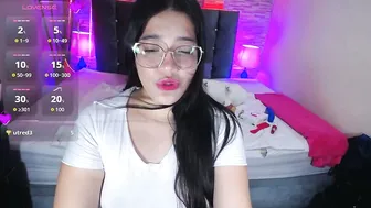Alison_girl22 cam nude webcam chat