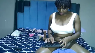 melanin_moon 06-Jul-26 chat porn video