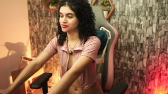sweetbonii cam show 07-Jul-2026