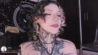 Hazellwitch webcam video (07/07/2026)