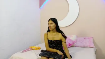 Samanthalaurent cam video 07-07-2026