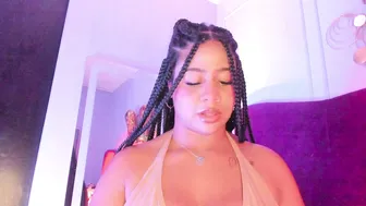 sofiifox porn video posing on cam