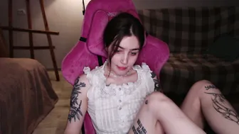I_love_icecream cam girl chat 17-Jul-2025