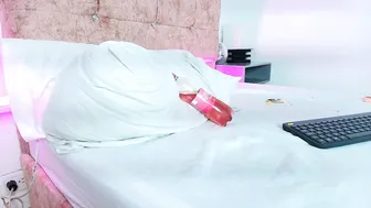 skye_moore hot amateur video (07/18/2025)