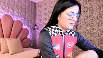 Morgan_reds cam girl chat 18-Jul-2025