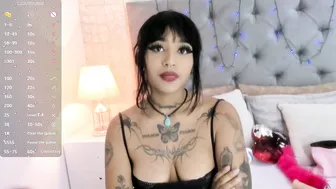 goth_tasha bigass live on cam