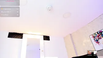 littlee_mia chat sex 09-Jul-26