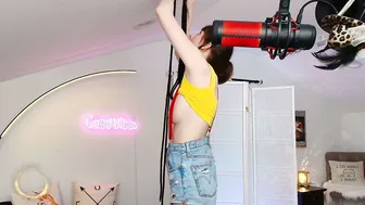 Foxy_gamer girlfriendexperience nude on cam