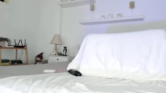 iamababygal brunette cam