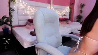 laurabigtits booty live cam video