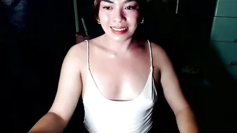 asian_khimy recorded nude video 1063030