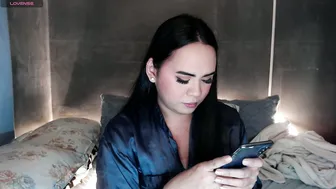 qt_luna18 monstercock webcam chat
