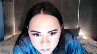 qt_luna18 recorded nude video 1063545