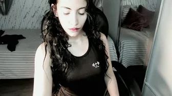 vaiolethsan sex cam (07/14/2026)