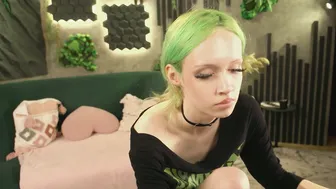 lizzofkiss 18 cam sex chat