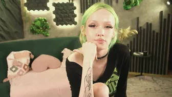 lizzofkiss 18 cam sex chat