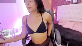 sweet__vanessa1 cum live cam video