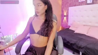 sweet__vanessa1 cum live cam video