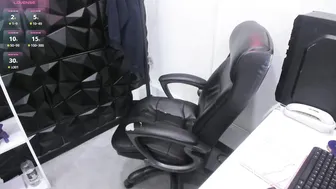 Catalinaa__dss on webcam (07/17/2026)