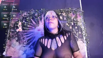 layra_66 live cam show - 07/17/2026