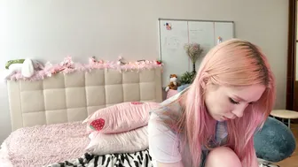 sexy_cute18 recorded nude video 1066989