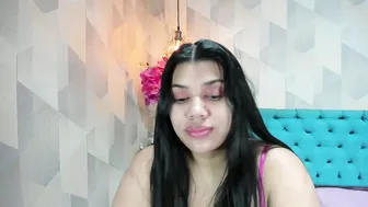 Lindabreexlove on live cam 18-Jul-2026