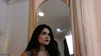 lindalove__ webcam - (07/18/2026)