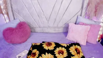 Chaarlotte_1 webcam video 19-Jul-26