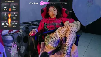 Lauri_greeneyes1 anal webcam