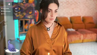 Alliesynns nips cam sex