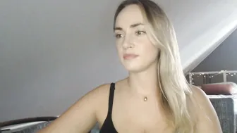 Scarlettxblonde webcam (07/20/2026)