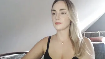 Scarlettxblonde webcam (07/20/2026)