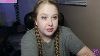 moderndaypimp recorded nude video 1069007