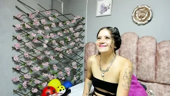 sharlotsh1 recorded nude video 1069480
