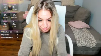 elissavibe recorded nude video 1069774