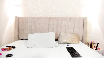 mia_lourence 07/19/2025 milf