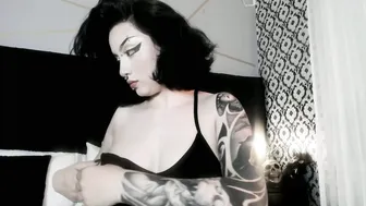 adeelinee recorded nude video 107979